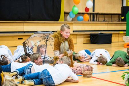 Prireditev – Pozdravljena OSNOVNA ŠOLA ZAGRADEC 17